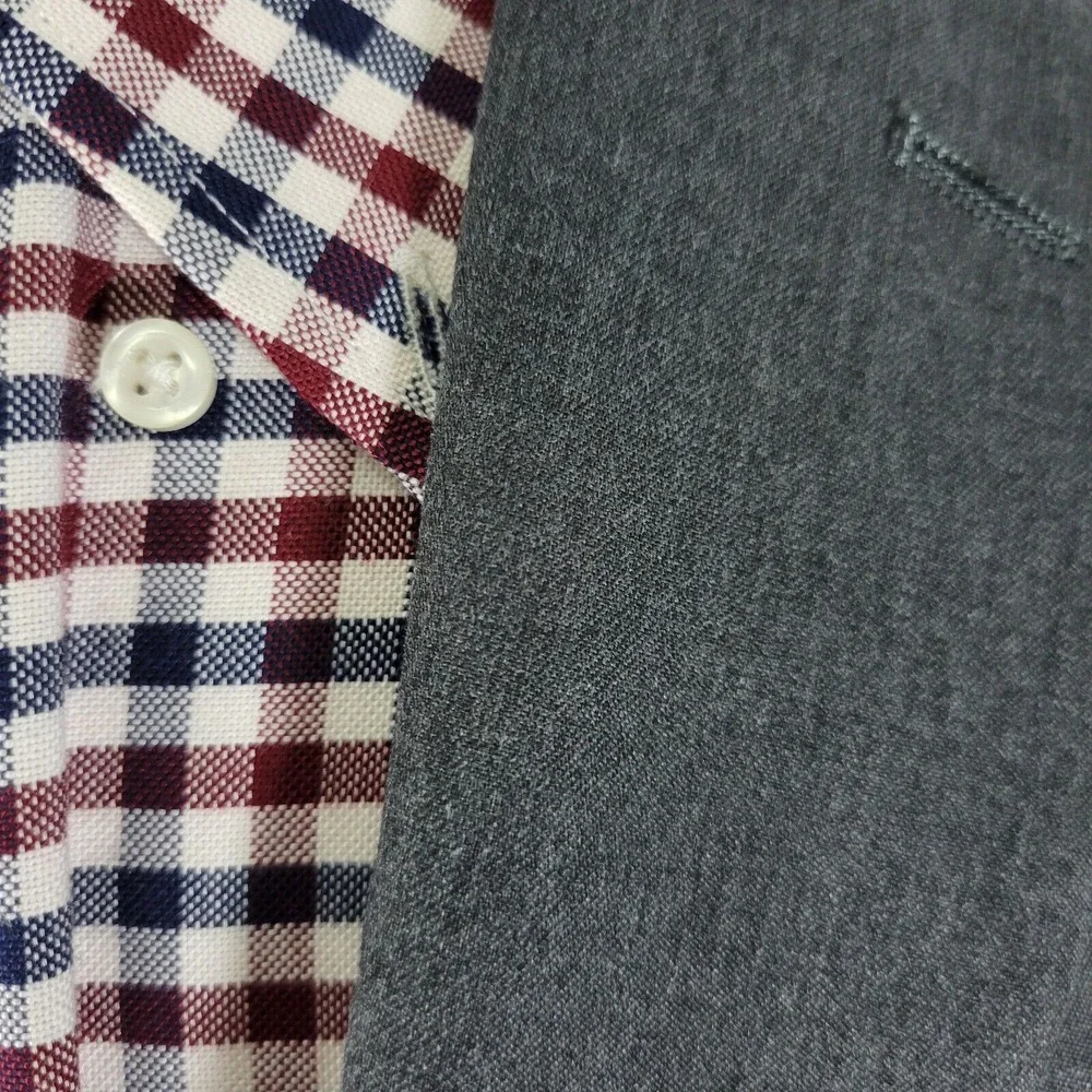 Van Heusen Men's Sport Coat Blazer Two Button‎ Gray Twill Polyester Blend 44L